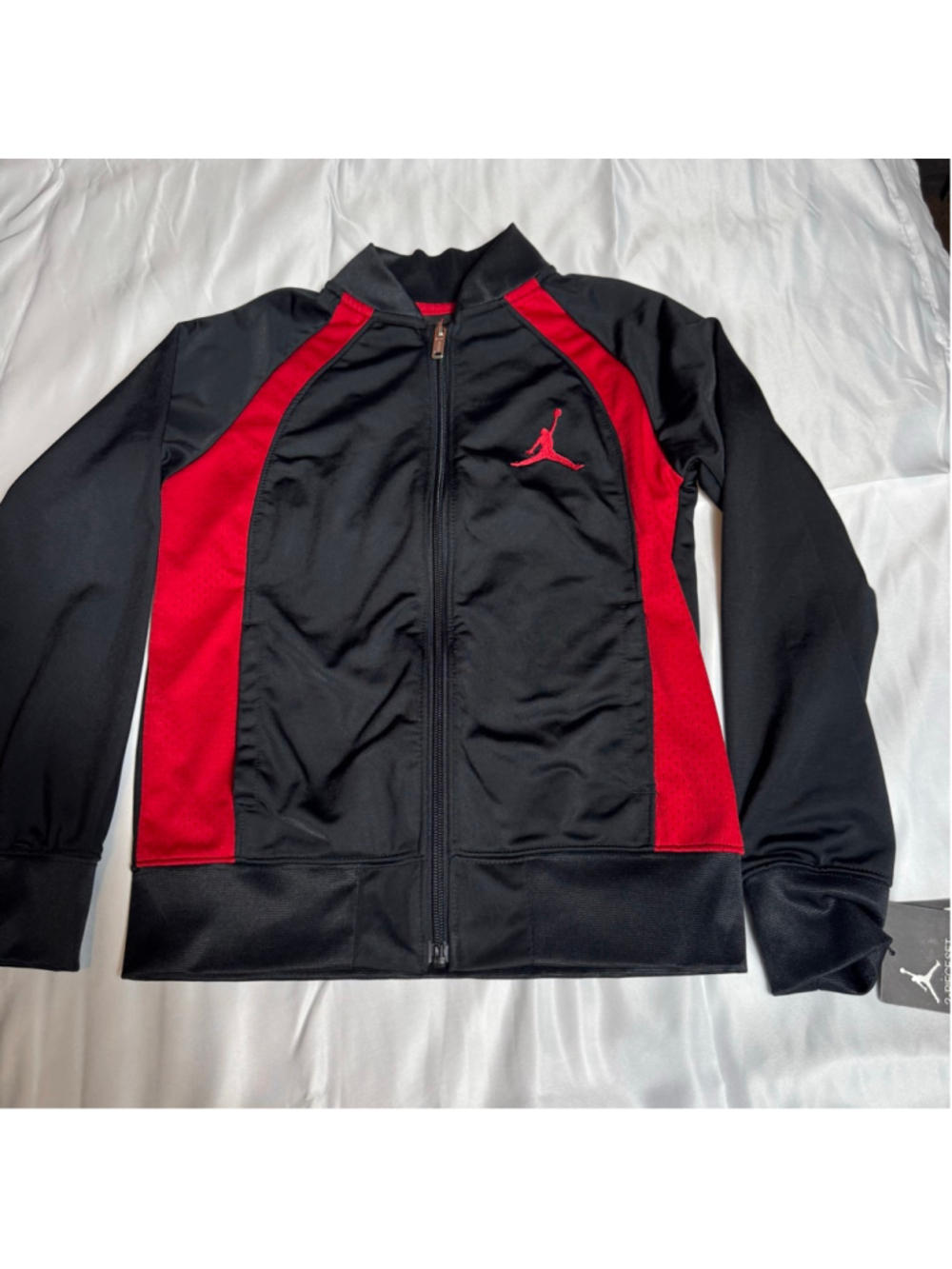 Sold - Picture 2 of 10